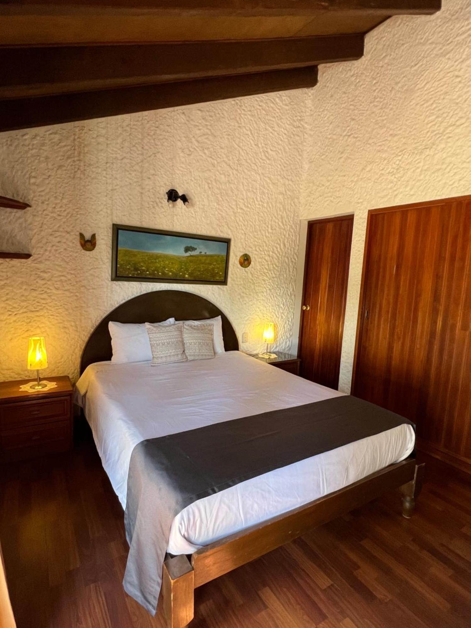 ארקוויפה Hotel La Casa De Tin Tin מראה חיצוני תמונה