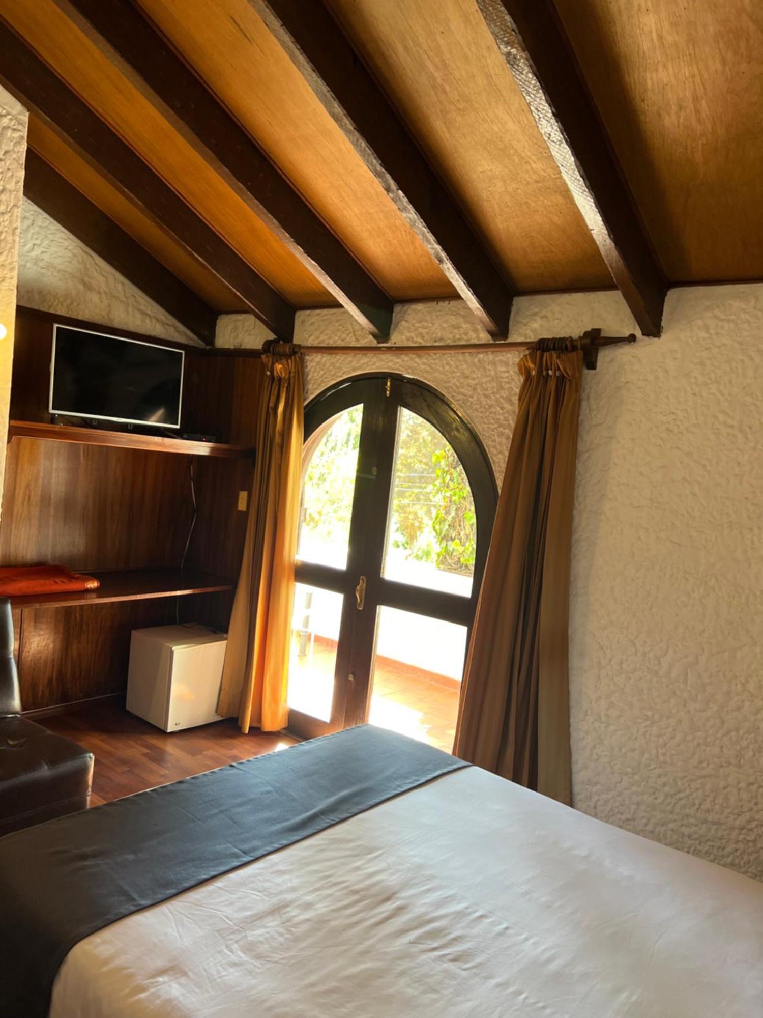 ארקוויפה Hotel La Casa De Tin Tin מראה חיצוני תמונה