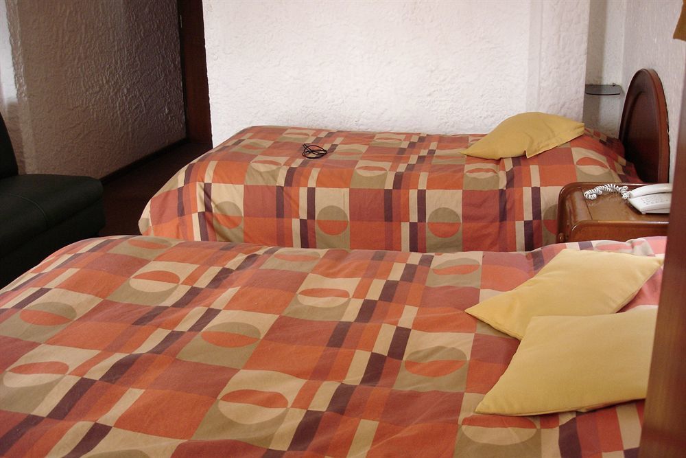 ארקוויפה Hotel La Casa De Tin Tin מראה חיצוני תמונה